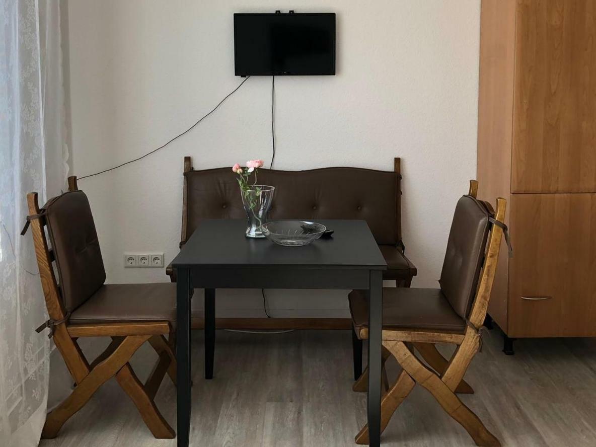 Helle Ferienwohnung An Der Rheinpromenade 50 Qm Duisburg Zewnętrze zdjęcie